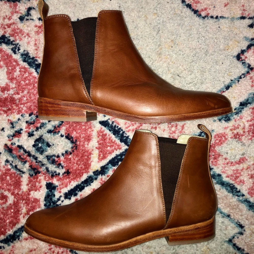 Nisolo Brown Leather Chelsea Boots